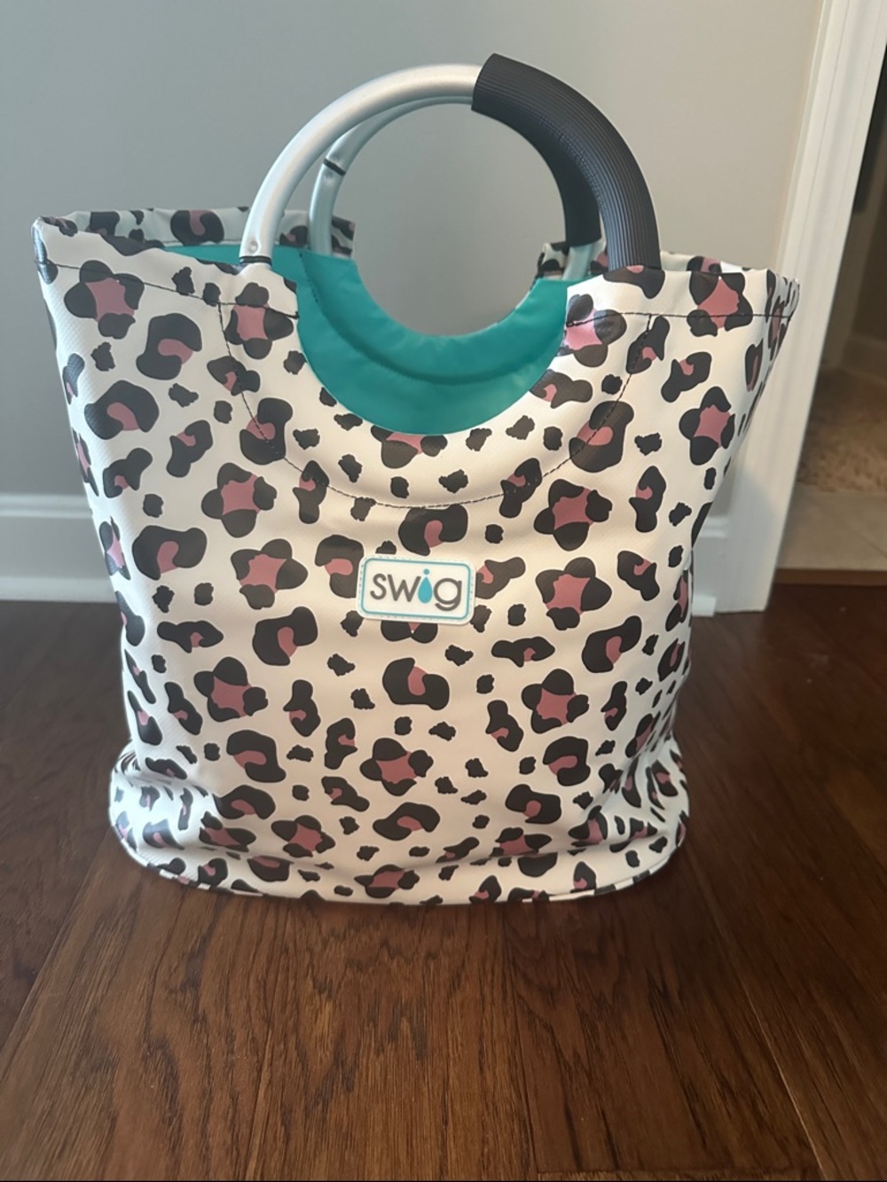 Swig Leopard-Print Tote Bag in White and Pink